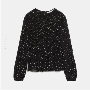 Zara • peplum blouse 🖤